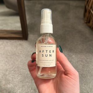 Herbivore after-sun spray